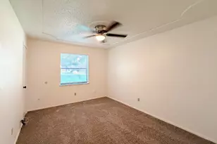 712 Pecan St, Burleson, TX 76028 - Photo 24