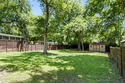 9010 Eustis Avenue, Dallas, TX 75218 - Photo 36