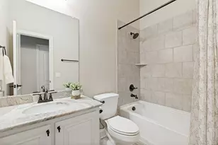 212 Providence Dr, Van Alstyne, TX 75495 - Photo 16