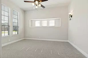 212 Providence Dr, Van Alstyne, TX 75495 - Photo 4
