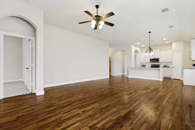 212 Providence Drive, Van Alstyne, TX 75495 - Photo 6