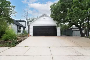 4761 Meadowbrook Dr, Fort Worth, TX 76103 - Photo 40