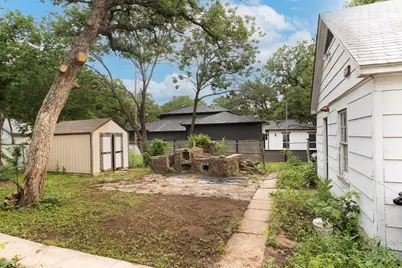 4761 Meadowbrook Drive, Fort Worth, TX 76103 - Photo 38