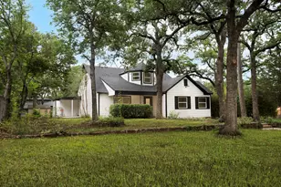 4761 Meadowbrook Dr, Fort Worth, TX 76103 - Photo 2