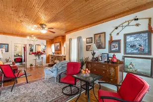 208 Frost St, Eastland, TX 76448 - Photo 6
