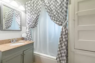208 Frost St, Eastland, TX 76448 - Photo 20