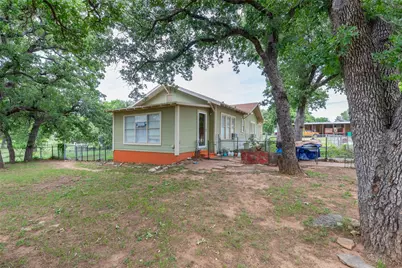 208 Frost Street, Eastland, TX 76448 - Photo 26