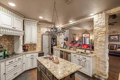 347 Vz County Road 3108, Edgewood, TX 75117 - Photo 16