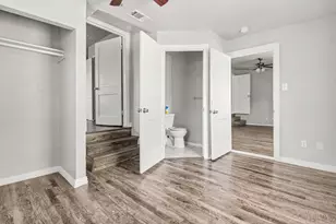 2475 Volga Ave, Dallas, TX 75216 - Photo 8