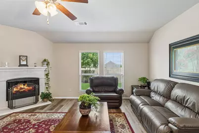 1901 Lake Pine Drive, Little Elm, TX 75068 - Photo 16