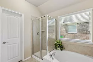 1901 Lake Pine Dr, Little Elm, TX 75068 - Photo 22