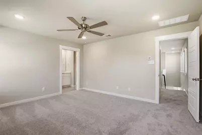 240 Wagon Spoke Way, Fort Worth, TX 76120 - Photo 20