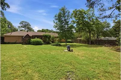 2703 Robinwood Lane, Denton, TX 76209 - Photo 38