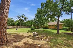 2703 Robinwood Ln, Denton, TX 76209 - Photo 40