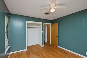 2703 Robinwood Ln, Denton, TX 76209 - Photo 18