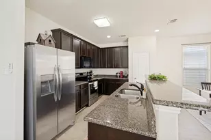 920 King George Ln, Savannah, TX 76227 - Photo 10