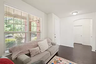 920 King George Ln, Savannah, TX 76227 - Photo 4