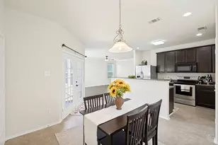 920 King George Ln, Savannah, TX 76227 - Photo 12