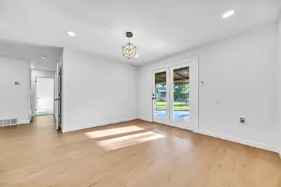 808 Hillcrest Drive, Arlington, TX 76010 - Photo 10