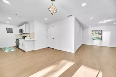 808 Hillcrest Drive, Arlington, TX 76010 - Photo 14