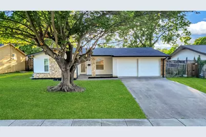 808 Hillcrest Drive, Arlington, TX 76010 - Photo 2