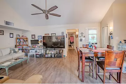 7105 Pineberry Road, Dallas, TX 75249 - Photo 8