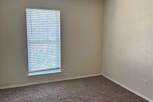 2108 Lejuan Ct, Arlington, TX 76010 - Photo 18