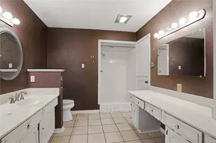 1726 Venetian Cir, Arlington, TX 76013 - Photo 30