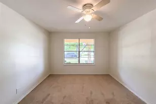 205 W Decatur St, Chico, TX 76431 - Photo 8