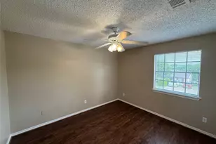 611 W Gilmer St, Ennis, TX 75119 - Photo 14