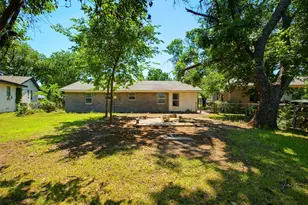 361 N Shore Pl, Lewisville, TX 75067 - Photo 12