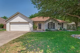 7100 Windhaven Rd, North Richland Hills, TX 76182 - Photo 2