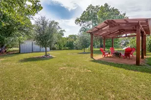 203 S Waxahachie St, Mansfield, TX 76063 - Photo 22