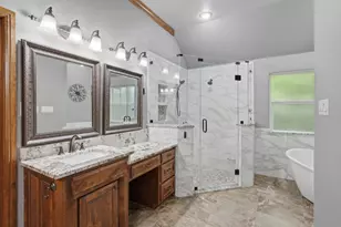 8753 S Monticello Cir, Granbury, TX 76049 - Photo 14
