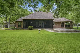 8753 S Monticello Cir, Granbury, TX 76049 - Photo 32