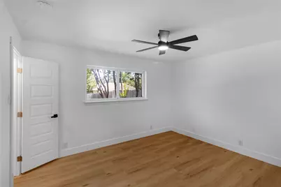 1821 El Paso Street, Lewisville, TX 75077 - Photo 20
