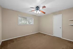 7440 Brentwood Cir, Woodway, TX 76712 - Photo 22