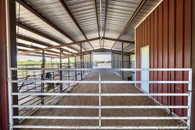 1125 County Road 230, Florence, TX 76527 - Photo 40