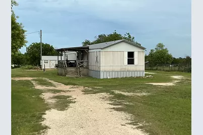 109 McKelvain Street, Oglesby, TX 76561 - Photo 28