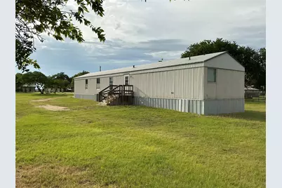 109 McKelvain Street, Oglesby, TX 76561 - Photo 4