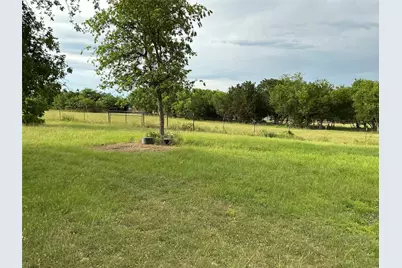 109 McKelvain Street, Oglesby, TX 76561 - Photo 20