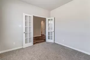 705 Ray St, Sherman, TX 75090 - Photo 8