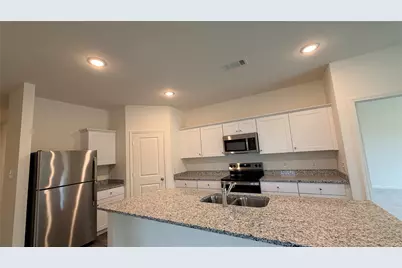 8261 Bufflehead Drive, Fort Worth, TX 76179 - Photo 4
