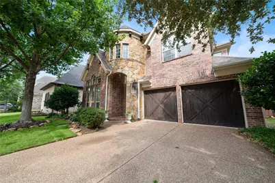 8316 Lindsay Gardens, The Colony, TX 75056 - Photo 2