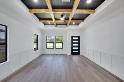 312 Matthew Street, Hillsboro, TX 76645 - Photo 6