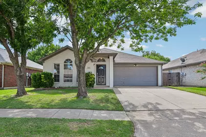 6105 Seese Drive, Arlington, TX 76018 - Photo 1
