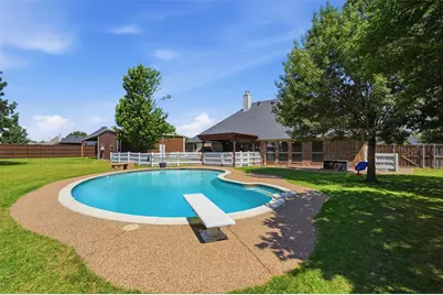 2900 Aston Meadows Drive, Haslet, TX 76052 - Photo 2