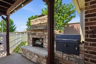 2900 Aston Meadows Dr, Haslet, TX 76052 - Photo 24