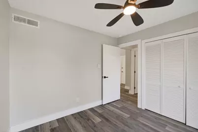 6038 Dooley Drive, The Colony, TX 75056 - Photo 10