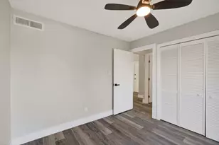 6038 Dooley Dr, The Colony, TX 75056 - Photo 10